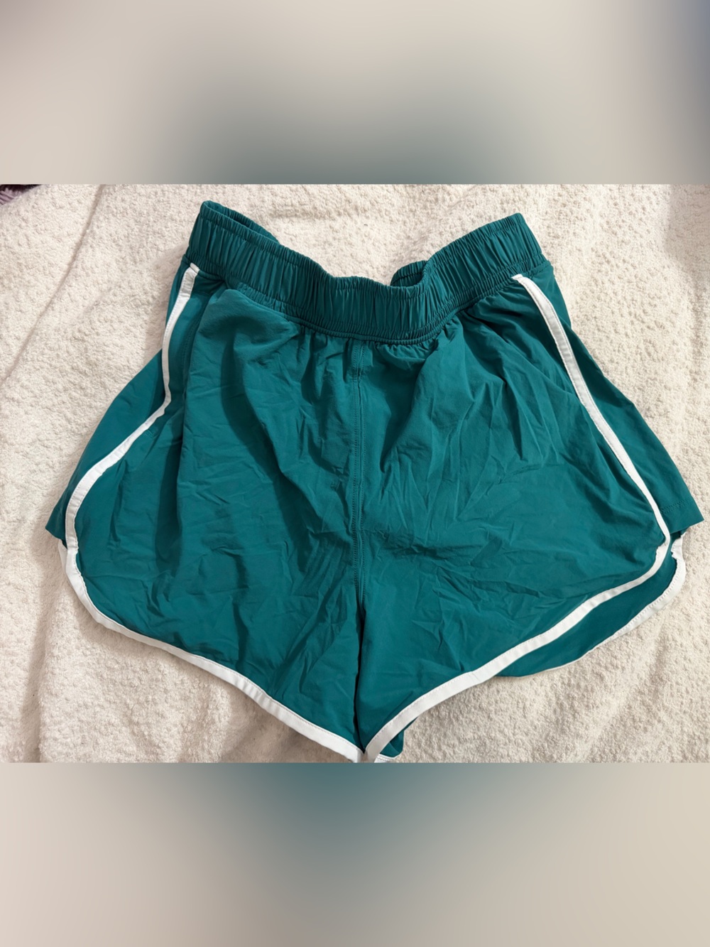 Abercrombie & Fit h high waist track shorts green white lined